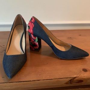 Jessica Simpson Block Heel Pointed Toe